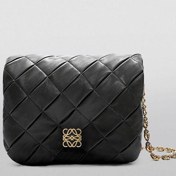 Loewe Puffer Goya Pleated Shiny Lambskin - Black NWT - Picture 1 of 10